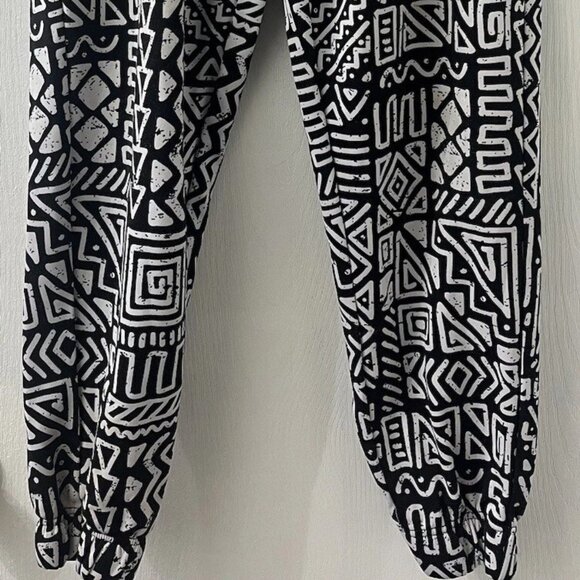 NWT Drill Clothing Co Fresh Prints of Bel Air Joggers Size XL - Picture 2 of 6